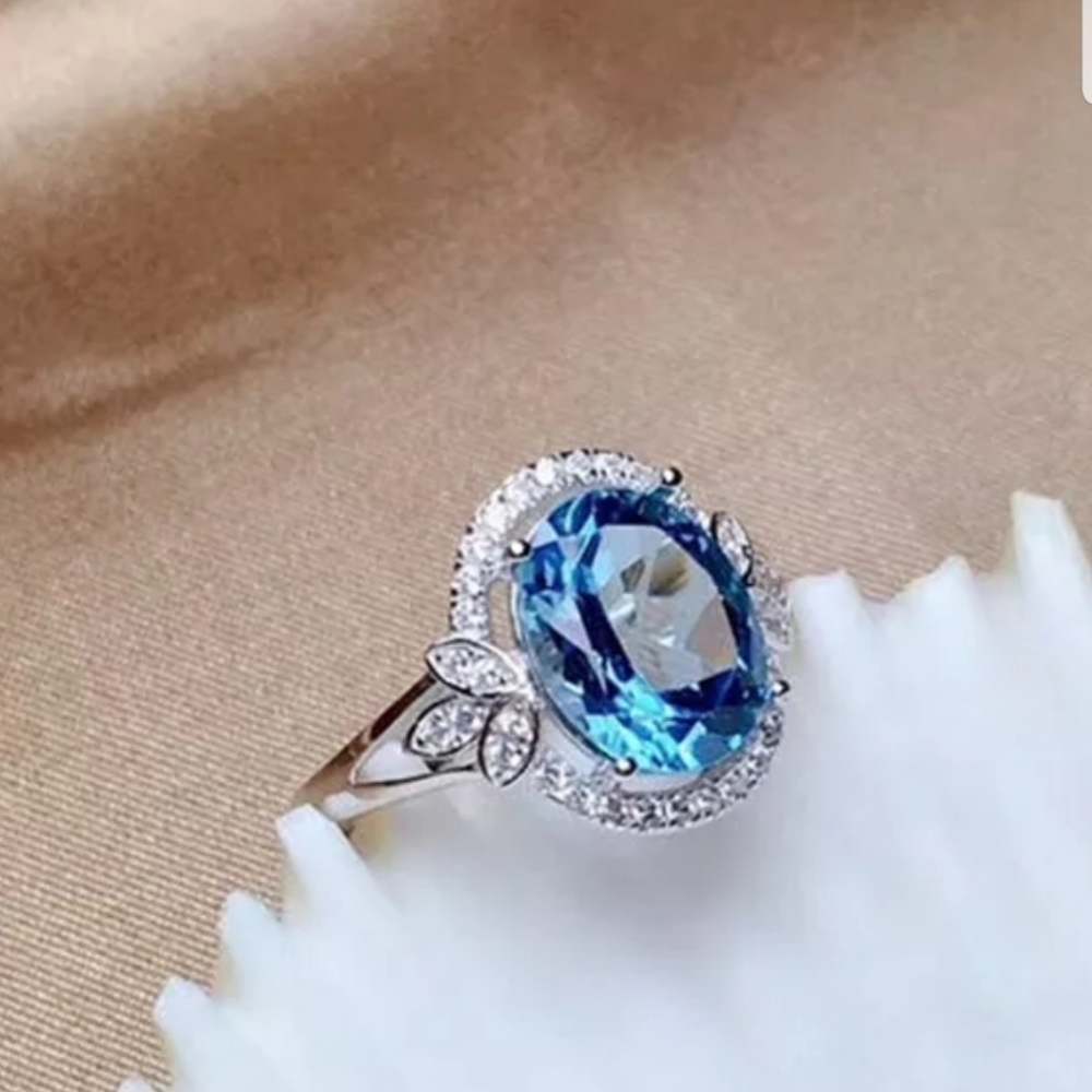New shiny sterling silver blue Aquamarine ring - Picture 4 of 5
